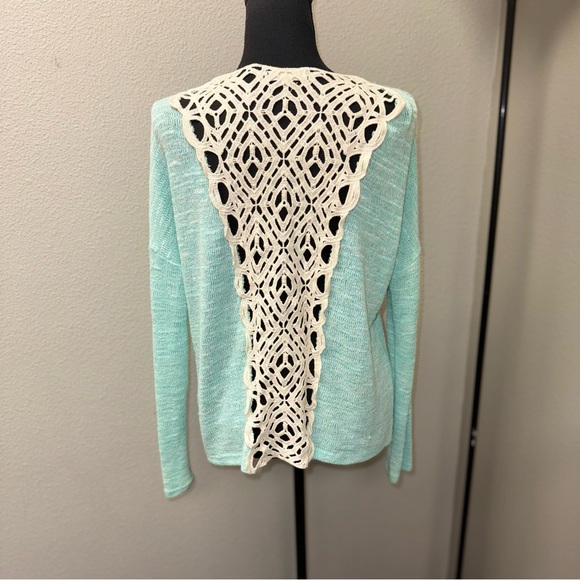 Entro Mint Green Knit Sweater with Crochet Lace Back. Size Small. Boho Chic - Picture 3 of 6
